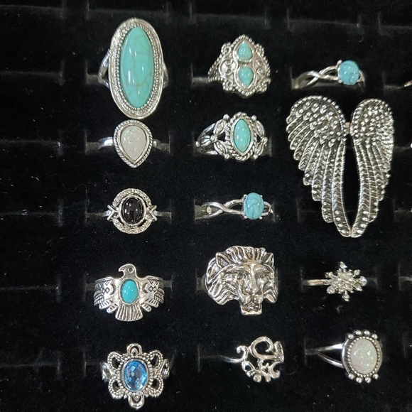 24 Mixed Style Rings - Picture 3 of 11